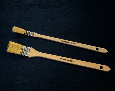 Stick Brush For Linseed Oil Paints with angled shaft